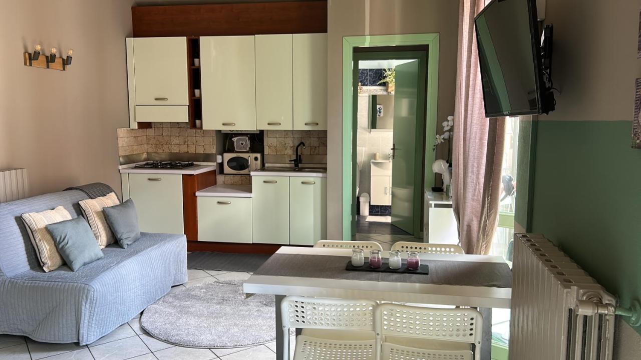 Bon Bon Del Corso Con Terrazzo E Aria Condizionata Διαμέρισμα Άστι Εξωτερικό φωτογραφία
